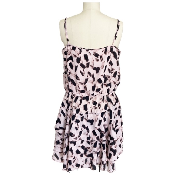 leopard mini dress with ruffle skirt - Picture 2 of 7